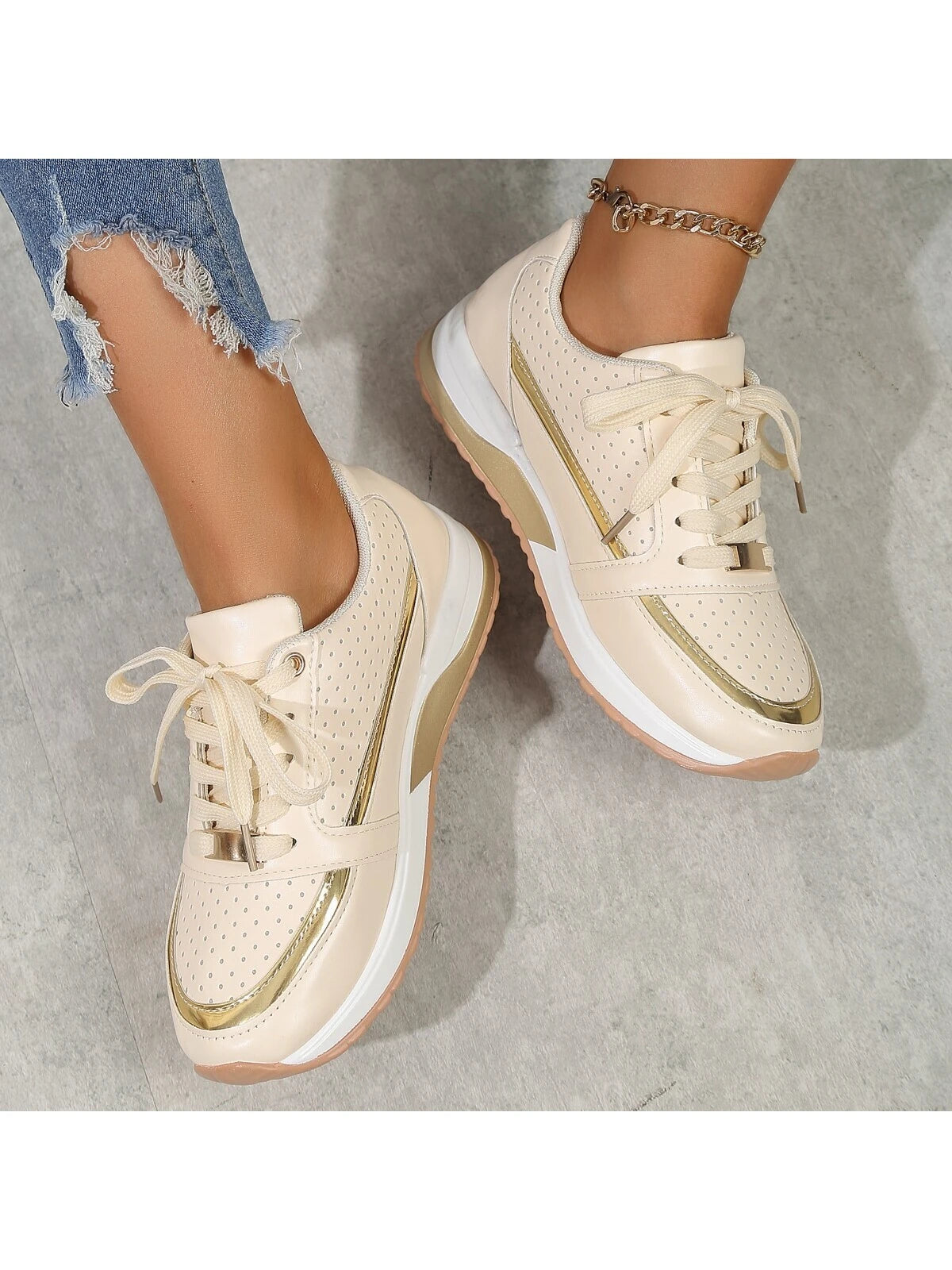 Women Low-Heeled Cross Strap Casual Shoes
