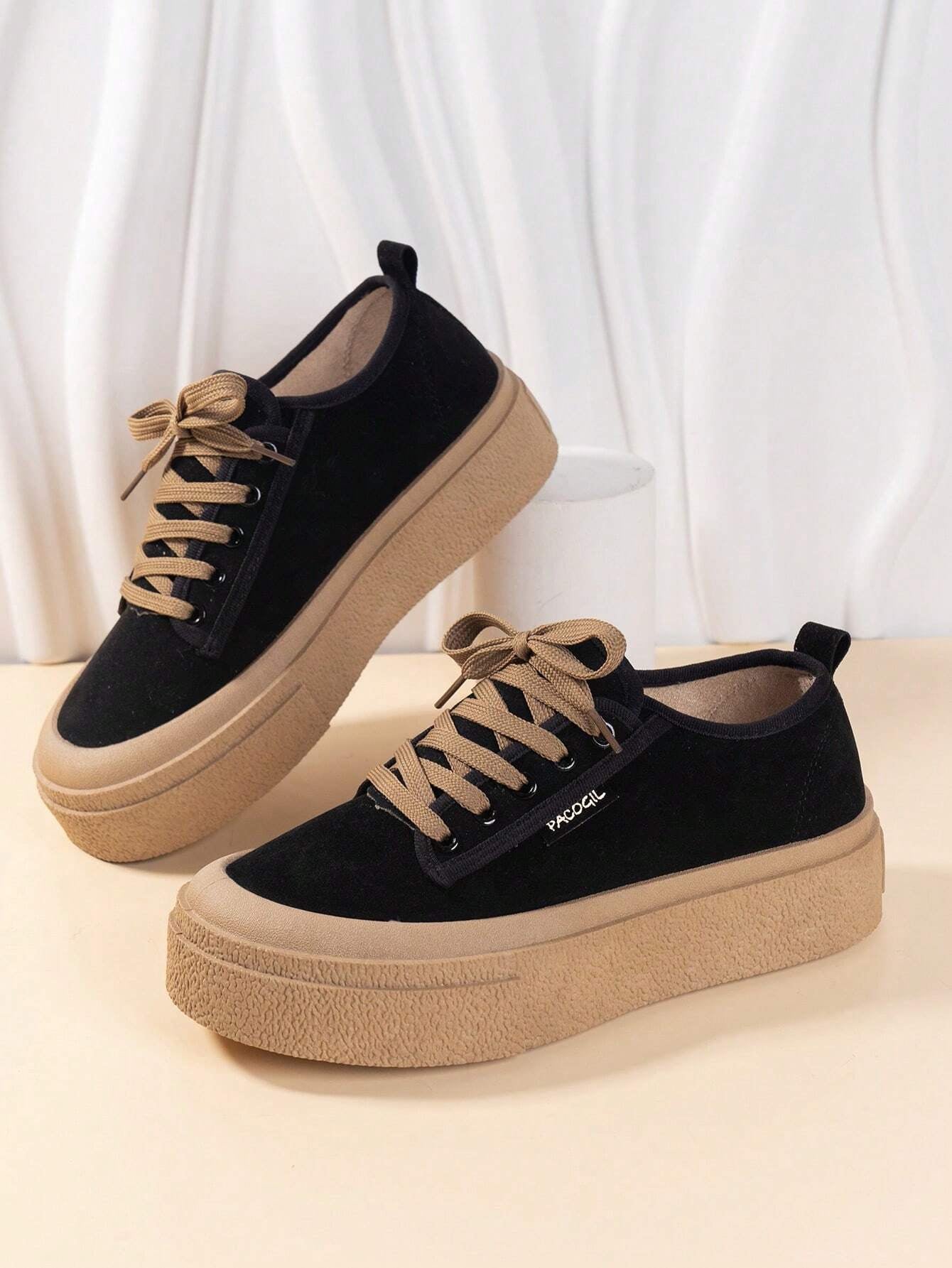 Stylish, Sporty Lace-Up Women's Skate Shoes