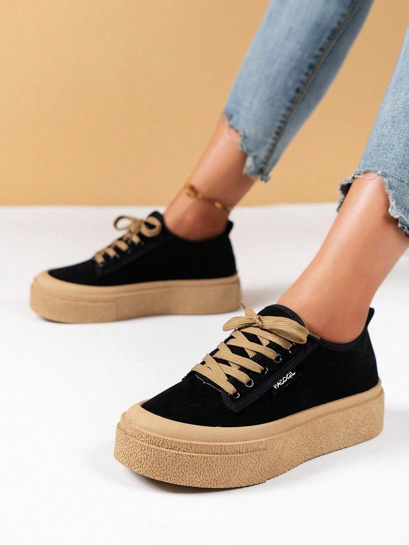Stylish, Sporty Lace-Up Women's Skate Shoes